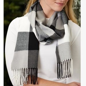 Black & Grey Colour Block Fringe-Hem Scarf